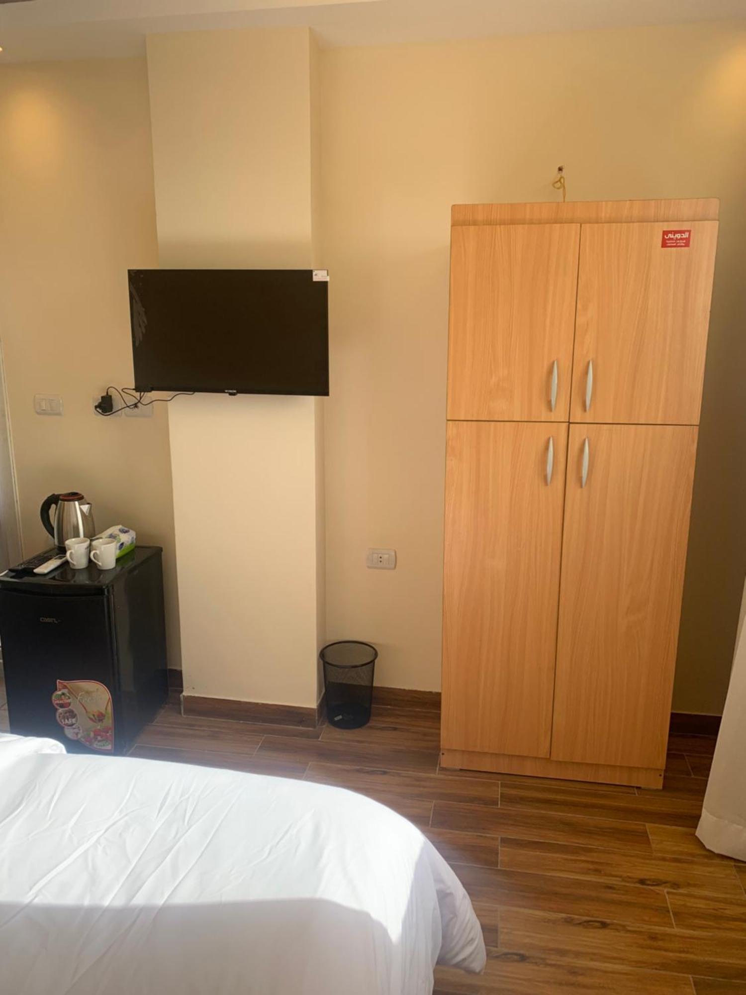 Memphis Pyramids View Hotel Nazlet el-Sîsi Екстериор снимка