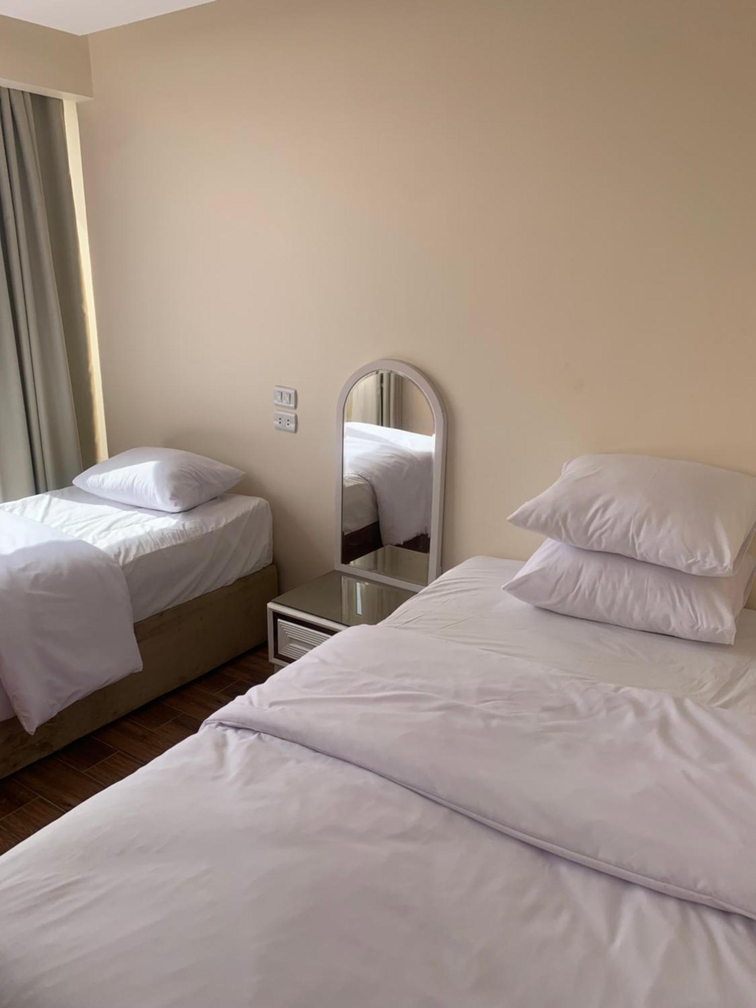 Memphis Pyramids View Hotel Nazlet el-Sîsi Екстериор снимка
